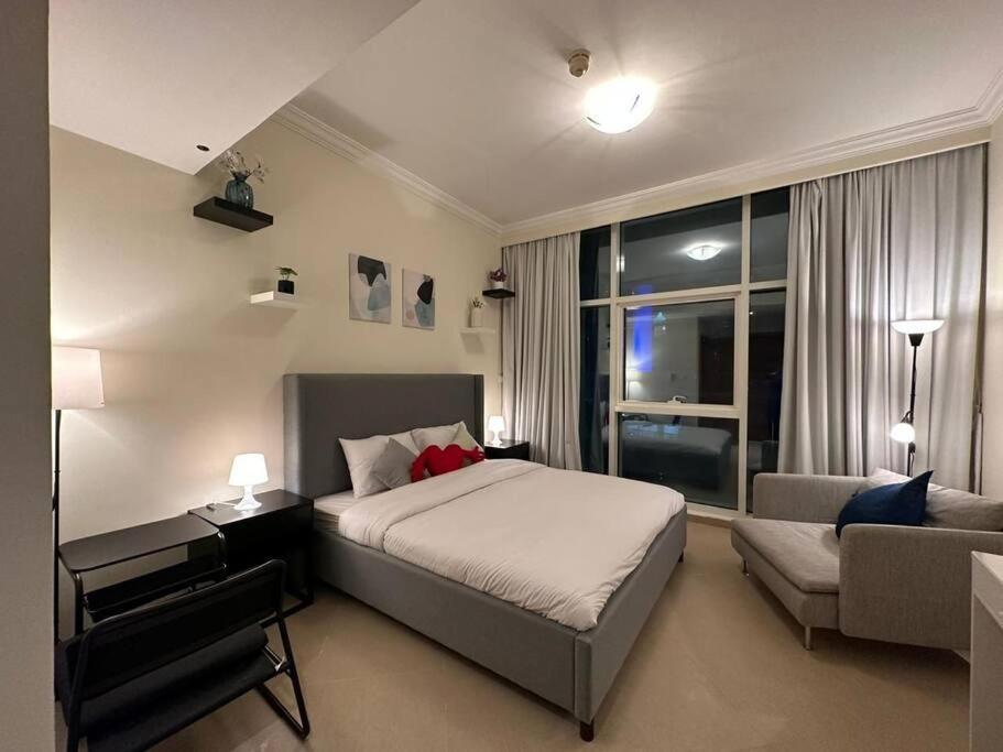 Step Into Serenity - Discover Modern Living In 1Br Apartment With Panoramic Views In Dubai Marina Near Jbr Walk, Beach And Bla Bla Club Екстер'єр фото