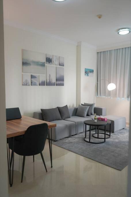 Step Into Serenity - Discover Modern Living In 1Br Apartment With Panoramic Views In Dubai Marina Near Jbr Walk, Beach And Bla Bla Club Екстер'єр фото